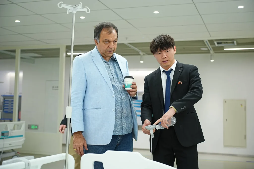 SAIKANG MEDICAL business discussion with international partners